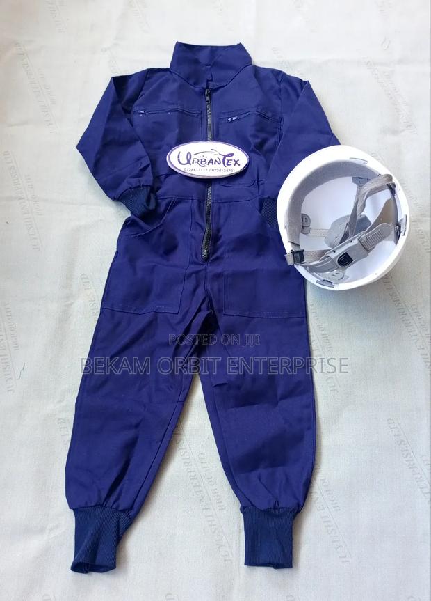 3-4yr Old Kids Navy Blue Overall And Helmet - main view
