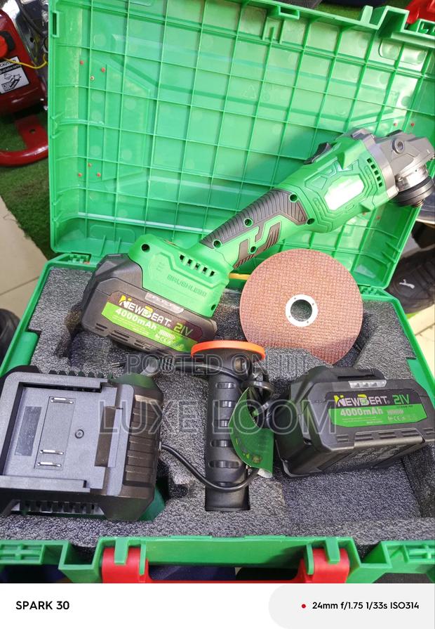 New Beat Cordless Angle Grinder 21v