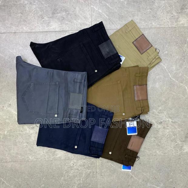 McMillan Khakis - thumbnail 2