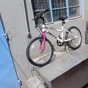 EX UK Size 20 Huffy Kids Bicycle