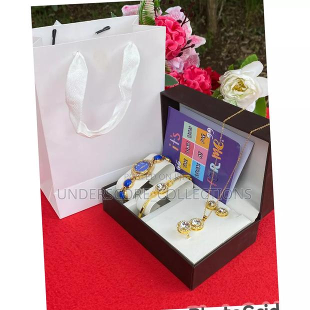 Blue/Gold Ladies Gift Set - main view