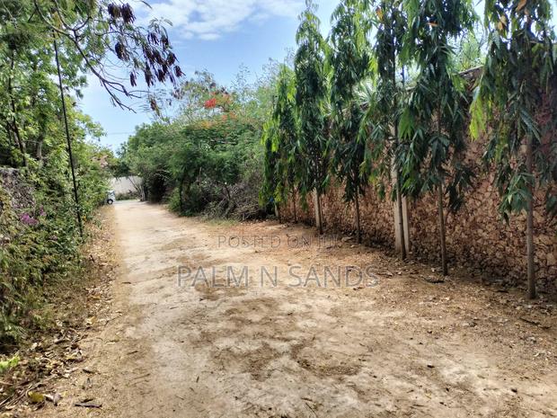 Quarter Acre Prime Property On Sale In Galu!! - thumbnail 4