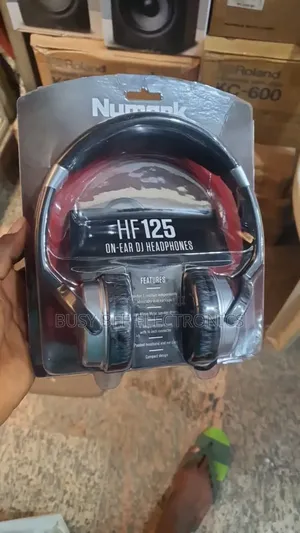 Numark Hf125 Ultra Portable Professional Dj Headphones
