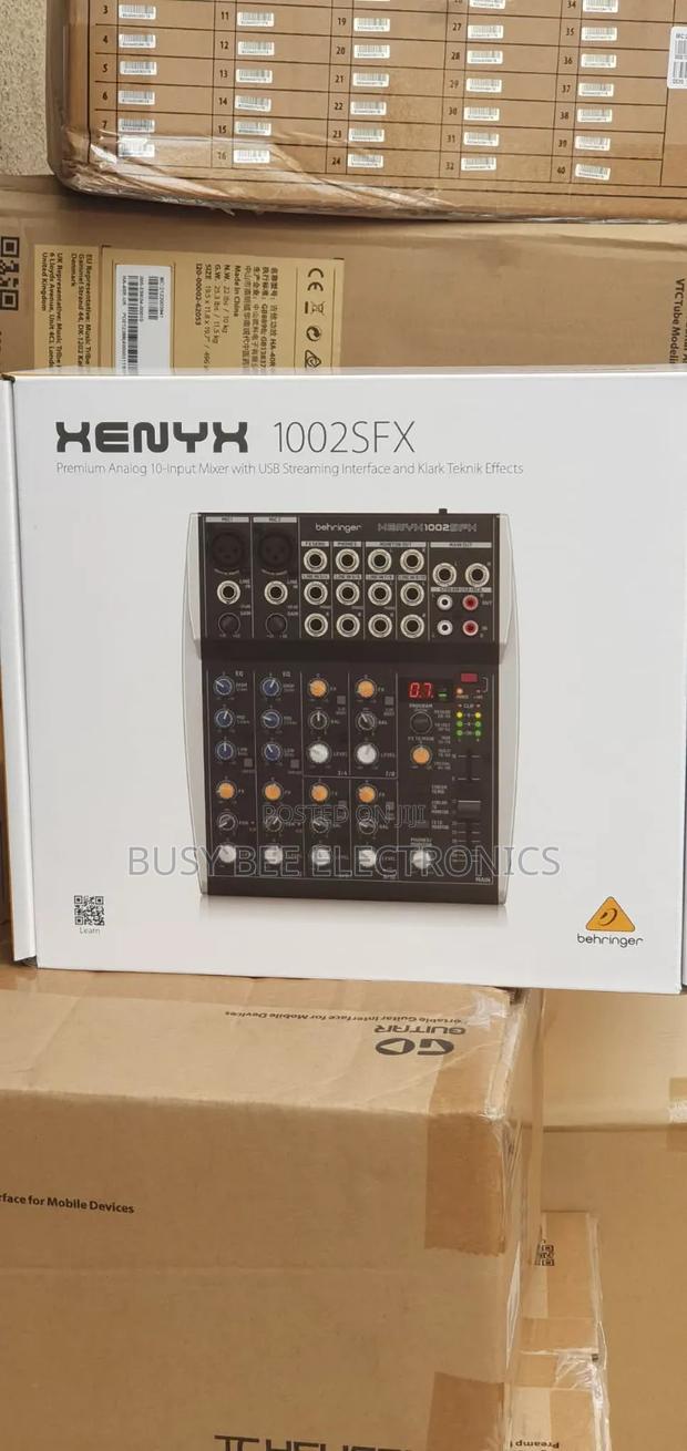 XENYX 1002SFX Analog Mixer - main view