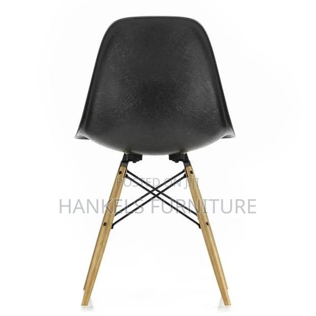 Black Eames Chair - thumbnail 2