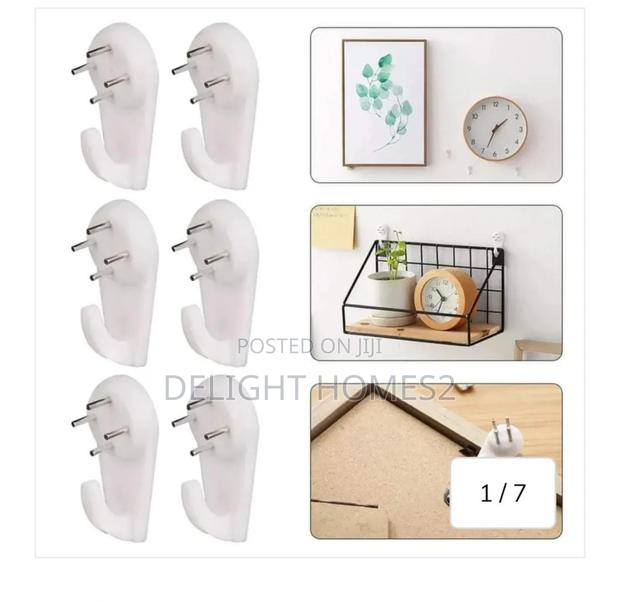 10pcs Plastic Wall Hooks _Esj