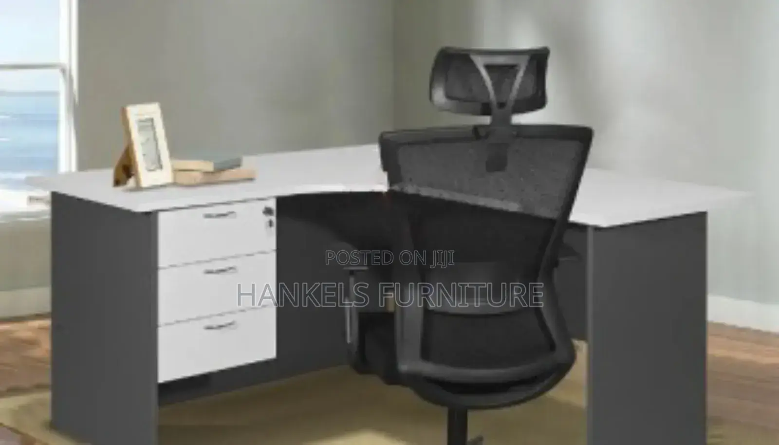 Customized Office Desk