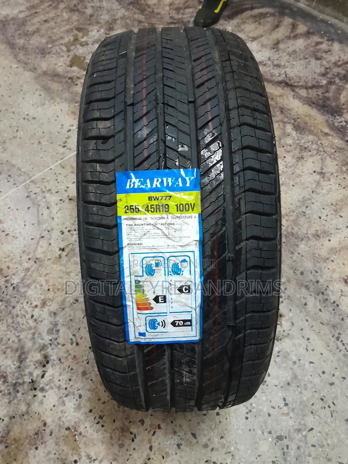 255/45r19 Bearway Tyres Brand New