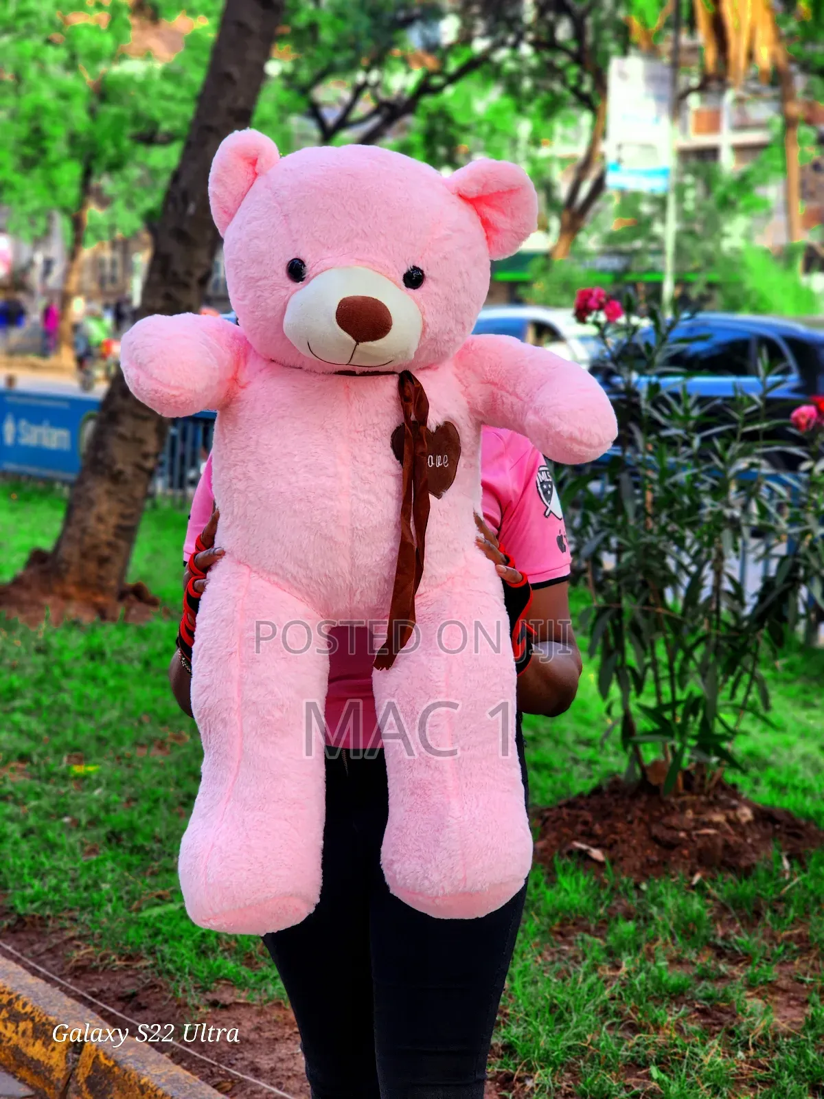 Giant Valentine Teddy Bears 100cm