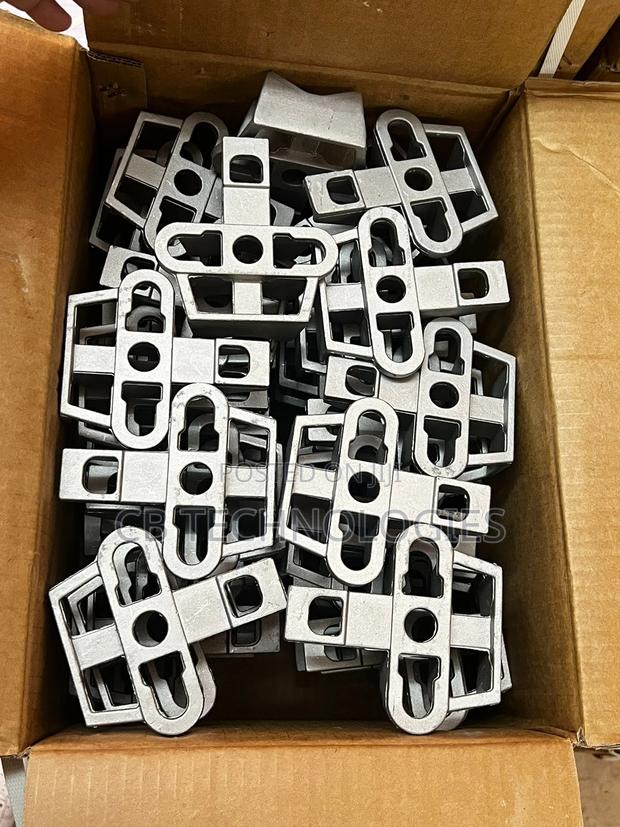 Universal Pole Clamp(UPB)