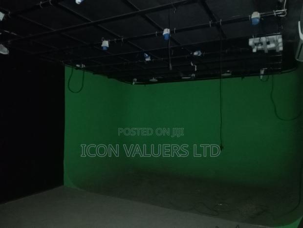 Fully Equiped Studio to Let - main view