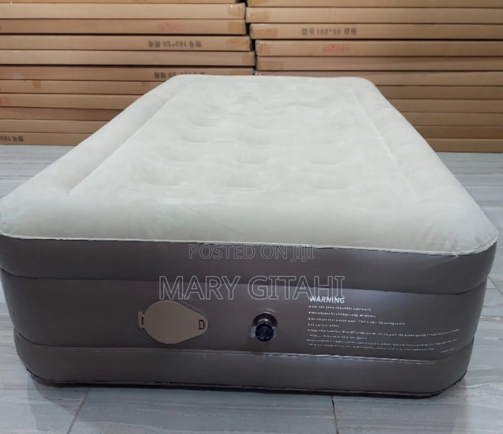 Queen Size Airbed Mattress With in Built Pump*