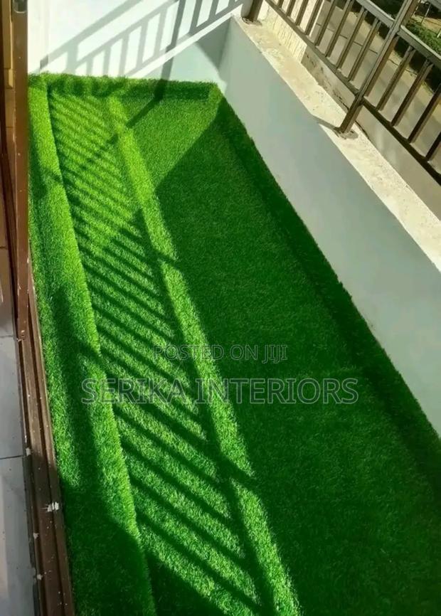 Grass Carpets for Executive Balcony Grass Carpets - main view
