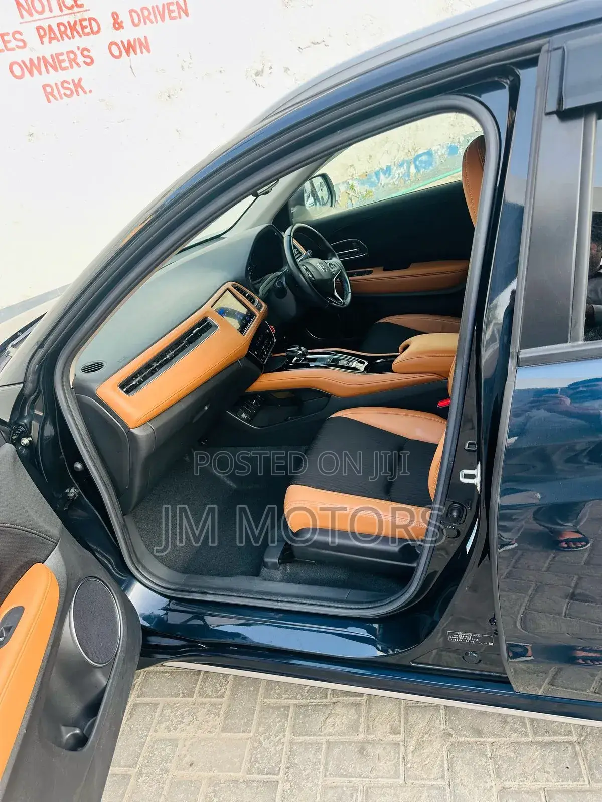 Honda Vezel 2018 Black