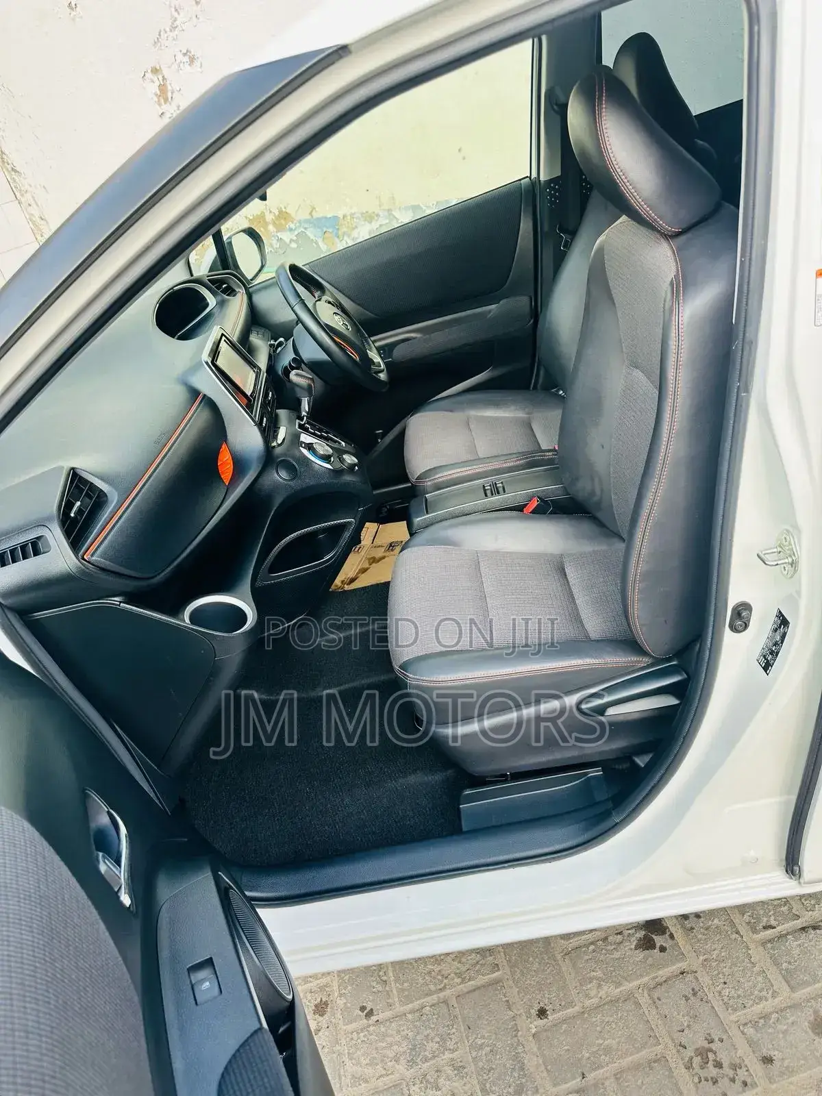 Toyota Sienta 2018 White