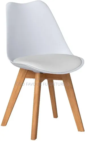 Beautiful White Wooden Leg Chair Qk8je