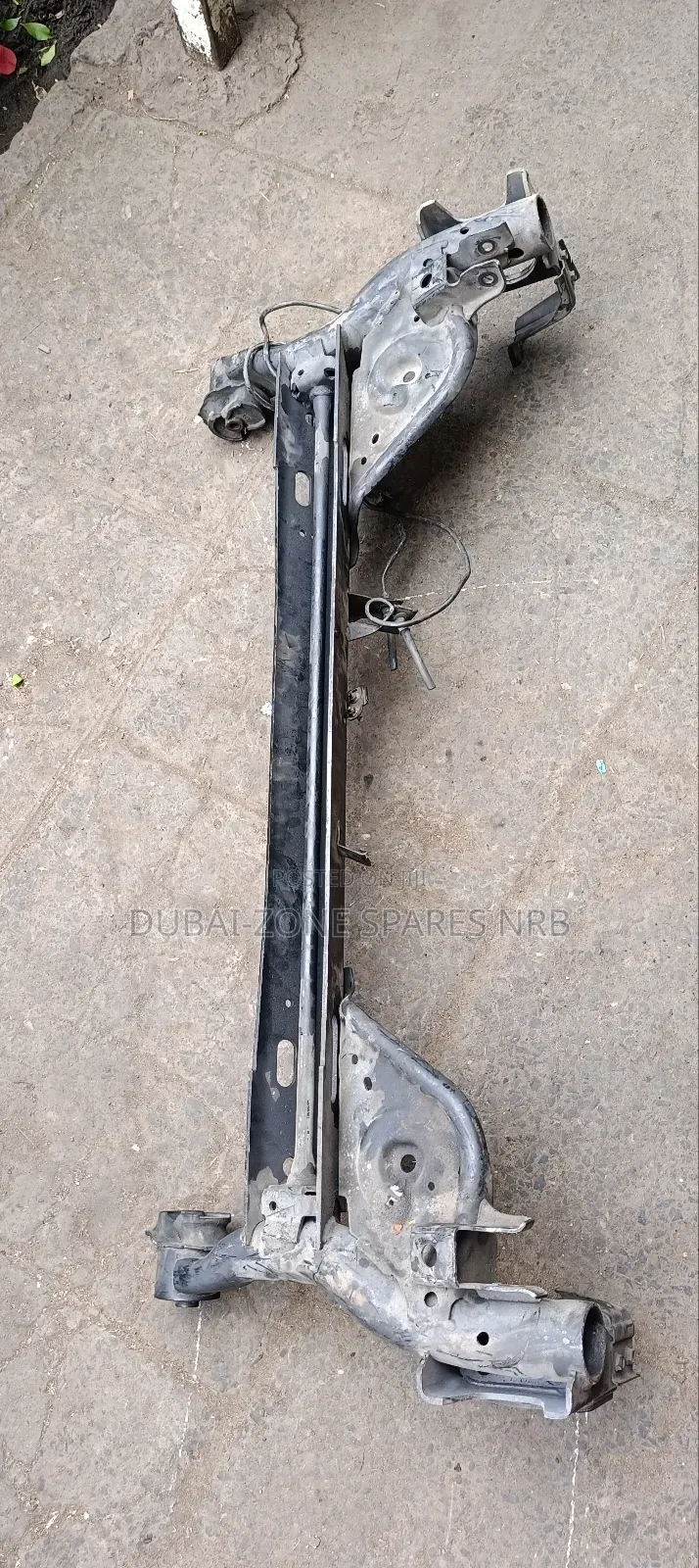 Nissan Serena E25 Cross Member.