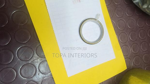 Metallic Curtain Rod Rings With Plastic Rubber