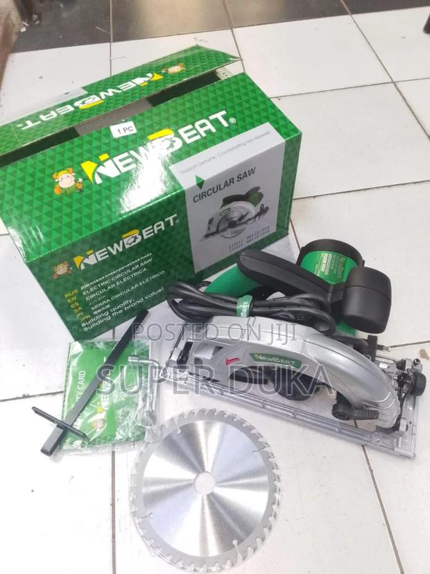 Circular Saw. Big Body 7 Inch New Beat
