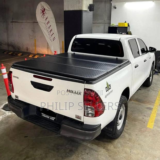 Proper Fitting to Prevent Water From Accessing the Inside - thumbnail 2