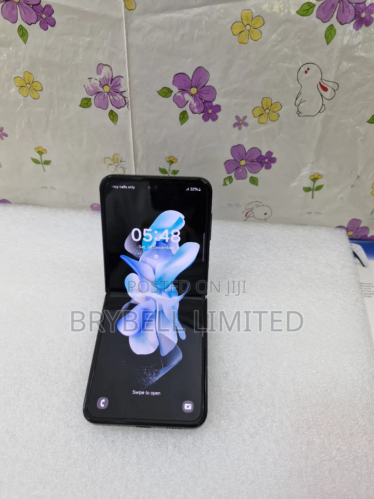 Samsung Galaxy Z Flip4 256 GB Black