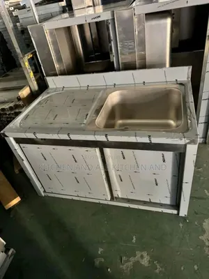 Ss Sink With a Cabinet
