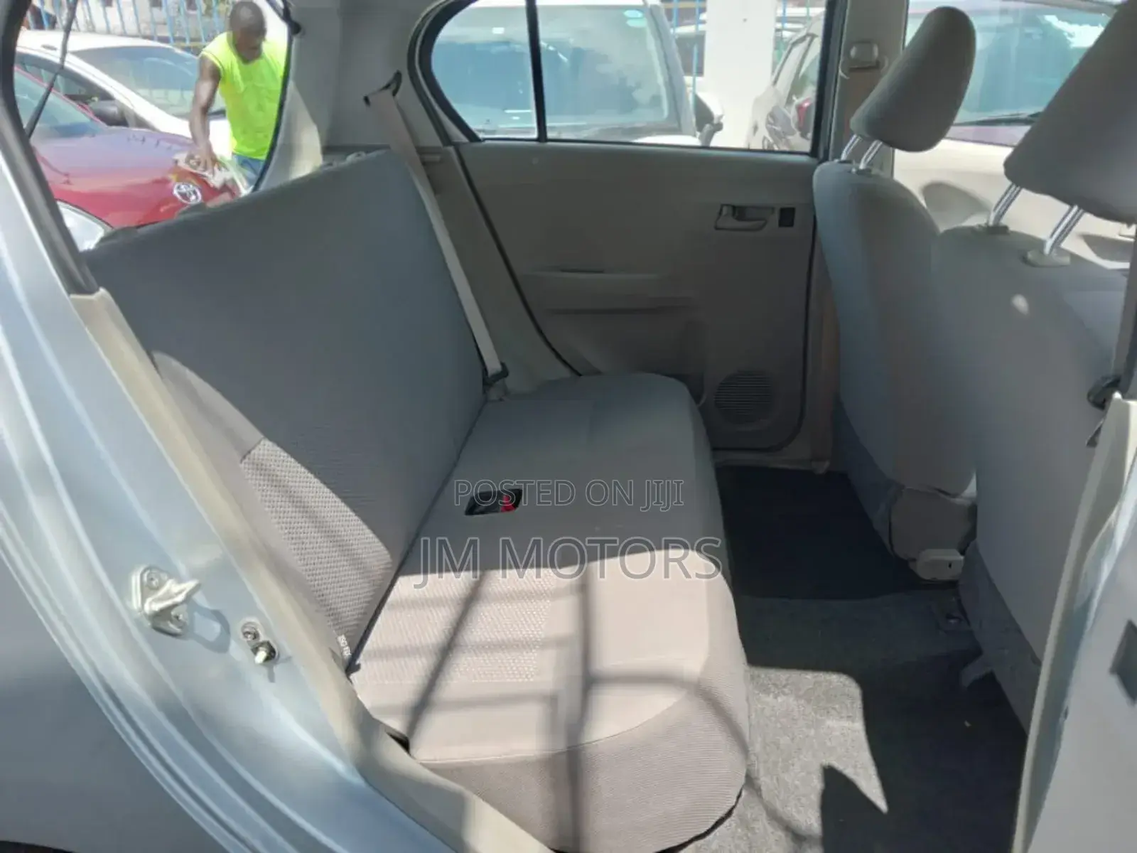 Daihatsu Mira 2017 Silver