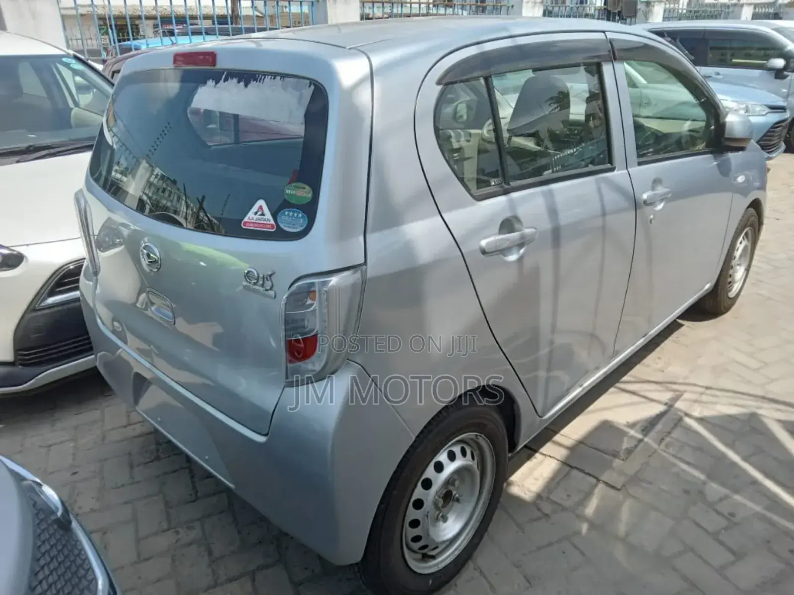 Daihatsu Mira 2017 Silver