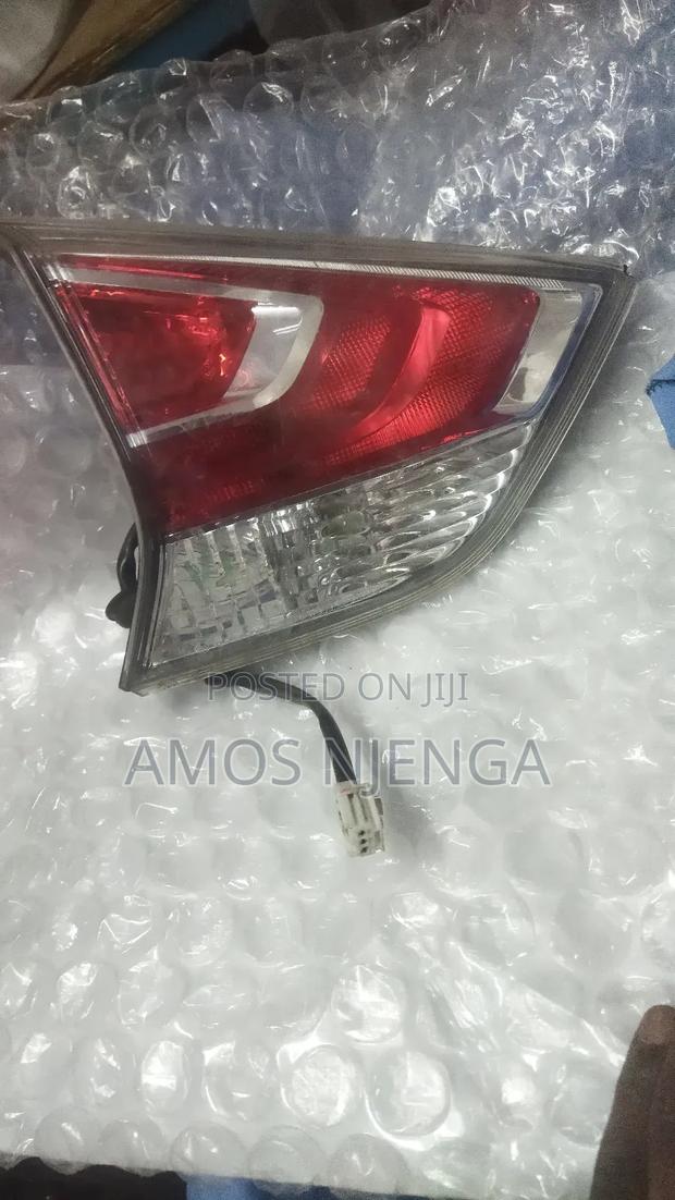 Nissan X-Trail 2015 Bootlight - thumbnail 4