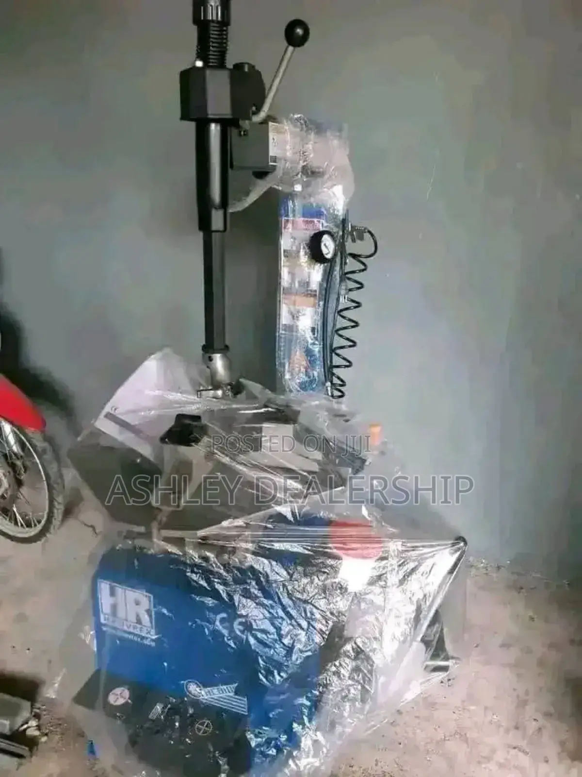Tire Changer Machine
