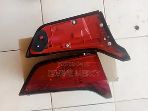 Toyota Fielder Boot Lamp 2017
