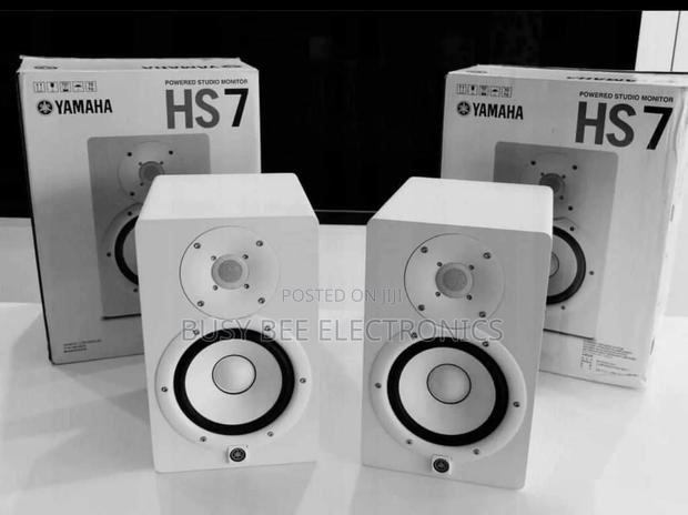 Yamaha HS7 100-Watt Series Monitor, Black