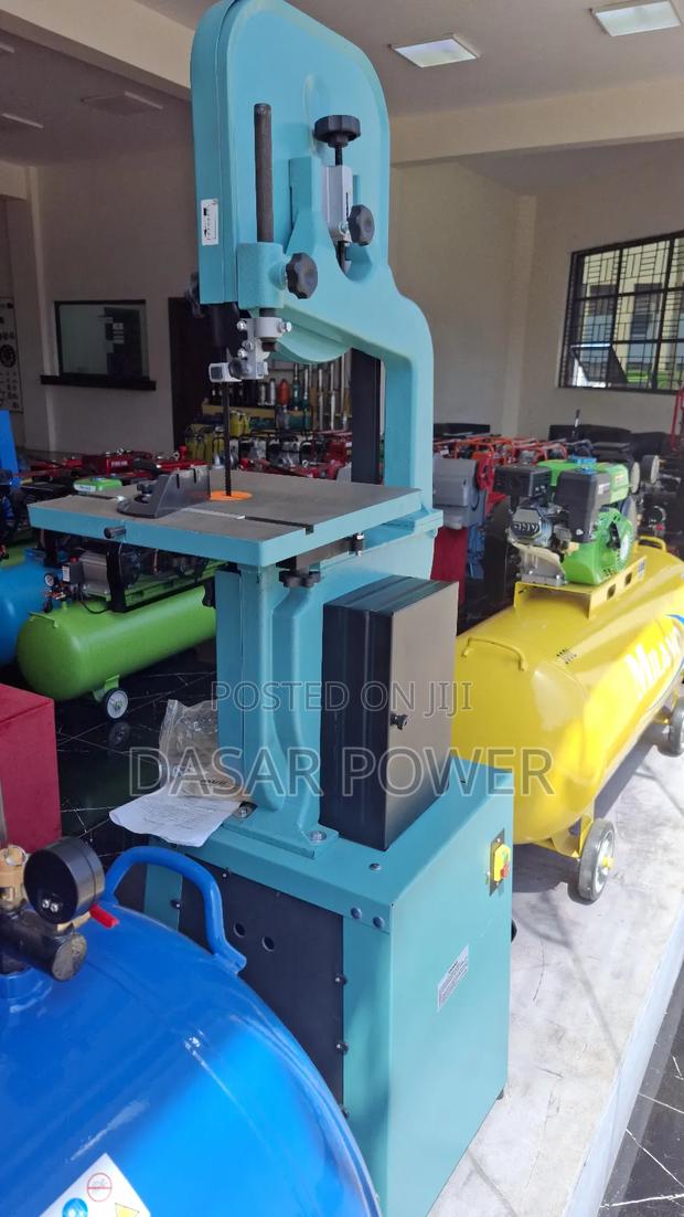 Milano Band Saw Machine
