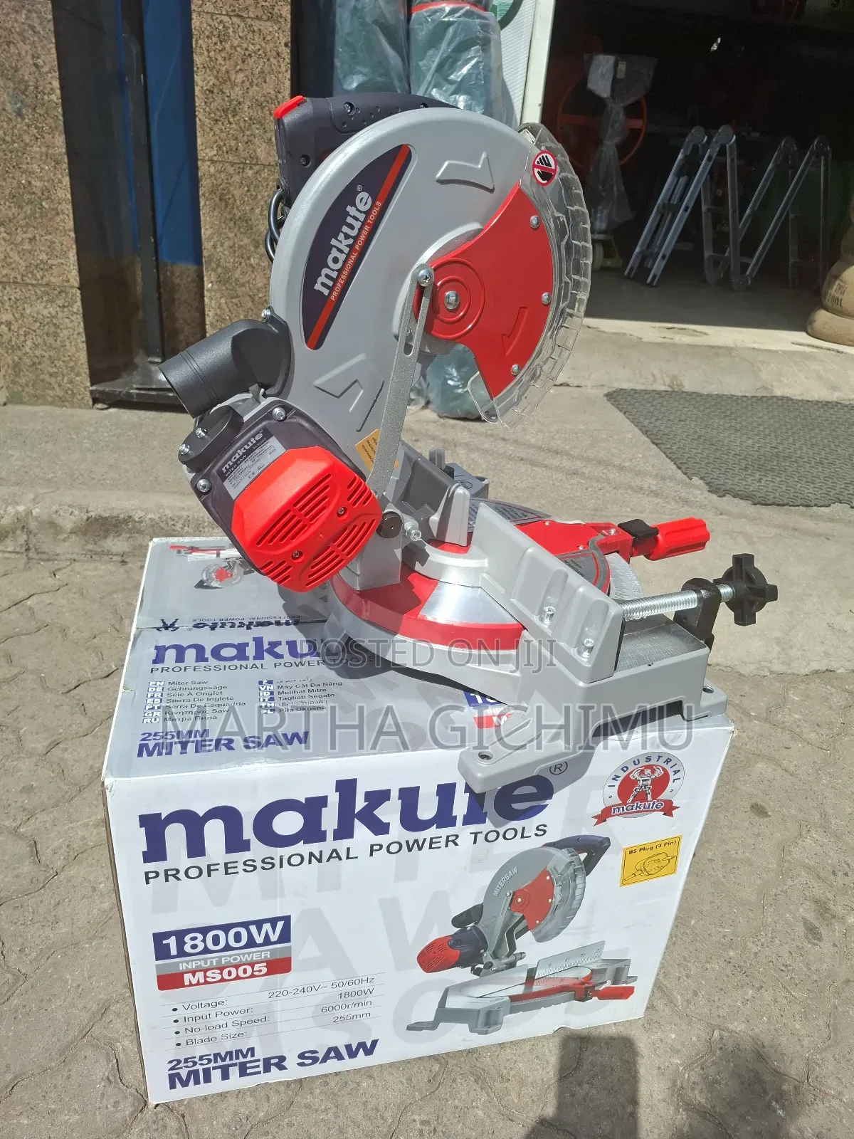 Makute Mitre Saw Machine