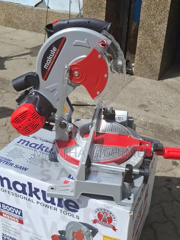 Miter Saw Machine - thumbnail 2