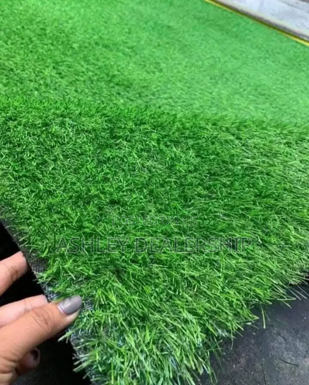 Artificial Glass Carpet