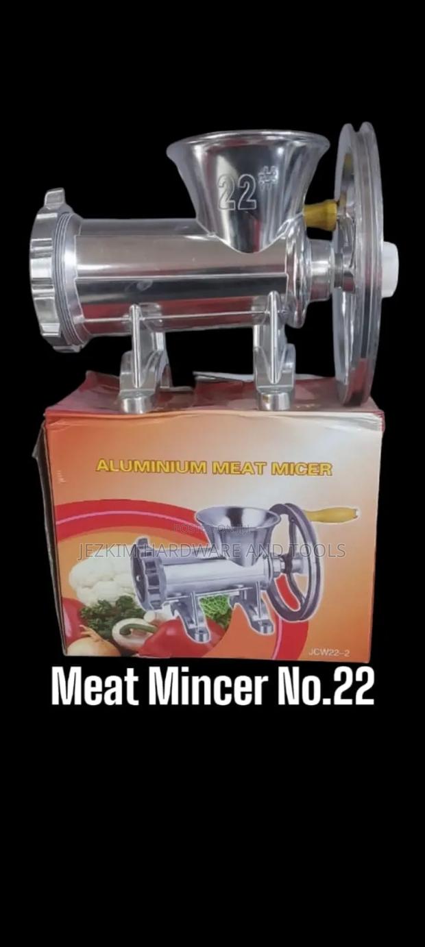 Meat Mincer No 22