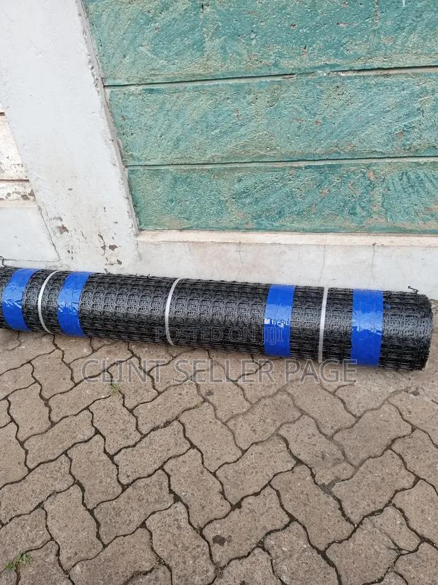 Plastic Geogrid Mesh/ Tuff Grid. - thumbnail 2