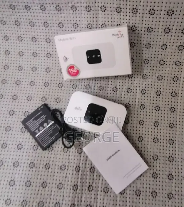 4G LTE Portable Wifi Router With SIM Card Slot