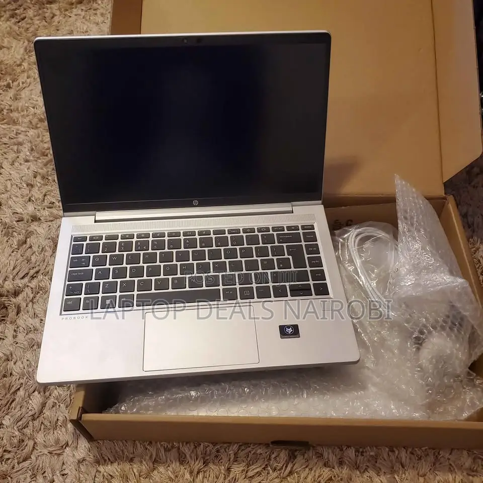 Laptop HP ProBook 445 G9 16GB AMD Ryzen 5 SSD 512GB