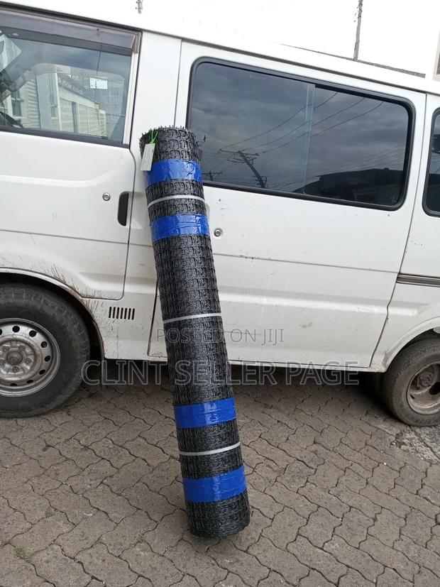 Plastic Geogrid Mesh/ Terra Lock Mesh. - thumbnail 3