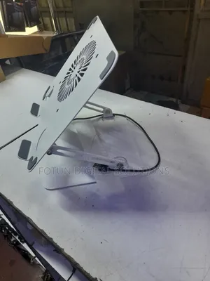 Laptops Stands Rotating and With Fun