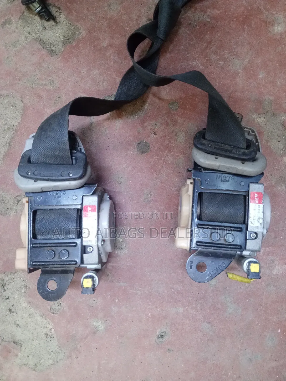 Subaru Impreza GG2 Both Front Seatbelts.
