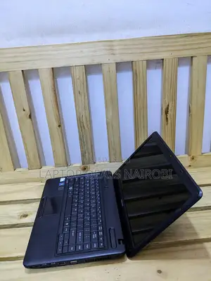 Laptop Toshiba Satellite C640 8GB Intel Core 2 Duo HDD 500GB