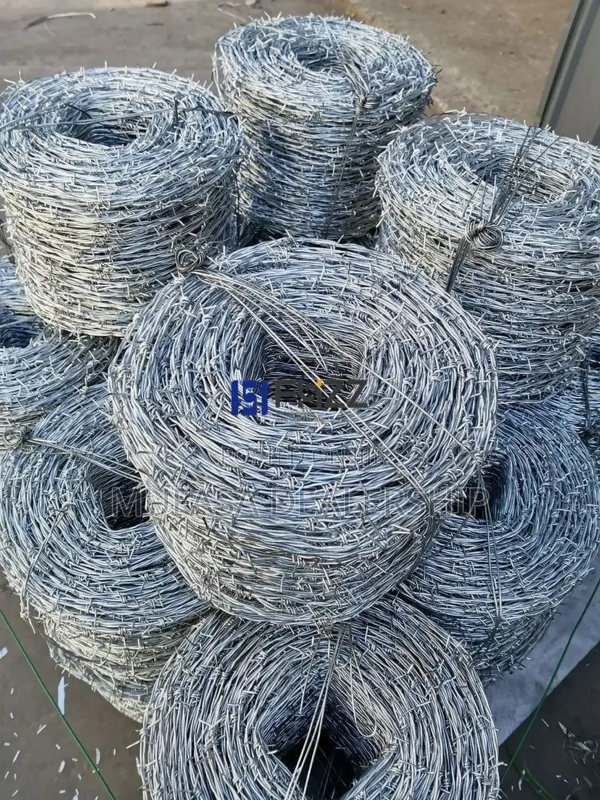 Spikes Barbed Wire Fence 610m