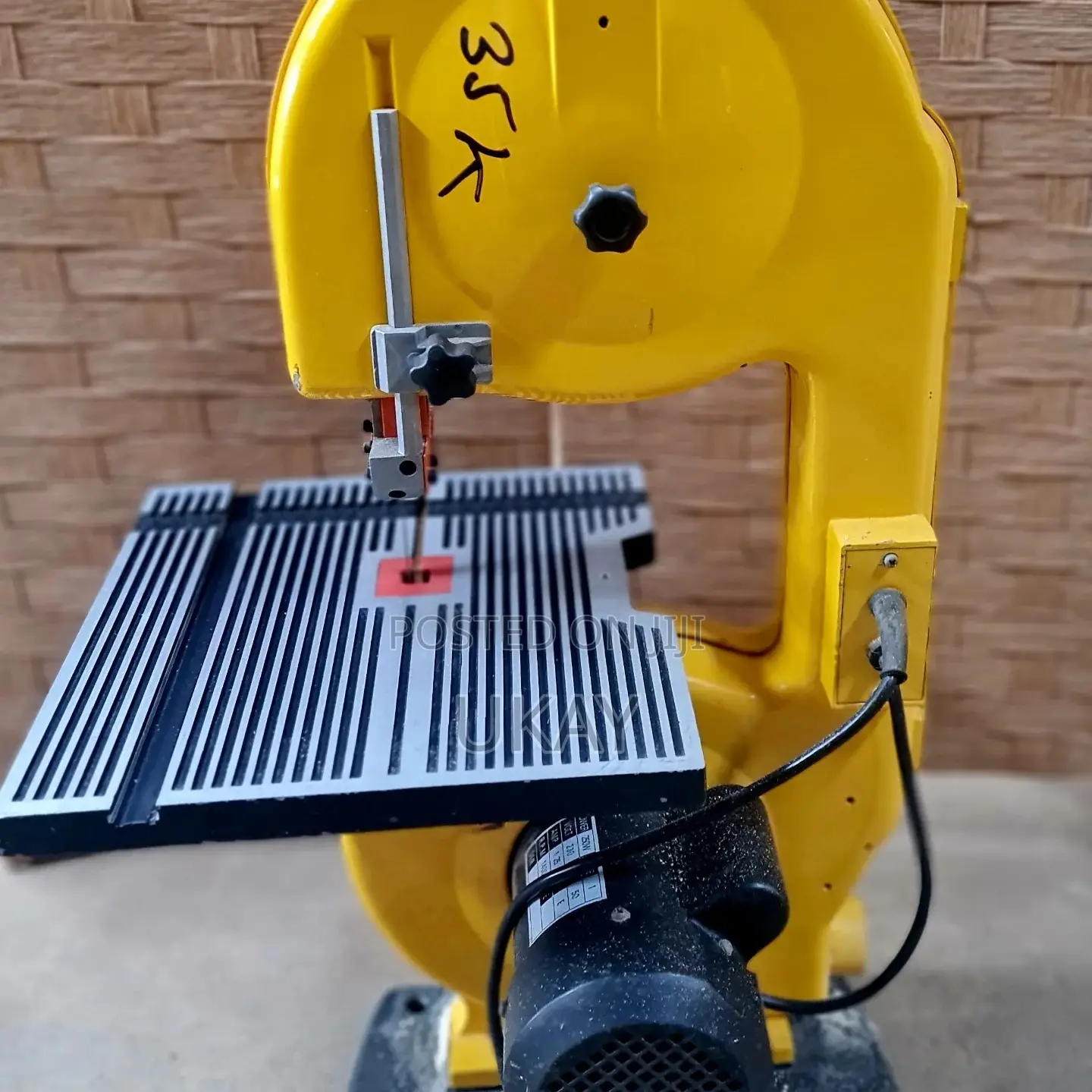 Perform CCB Bandsaw