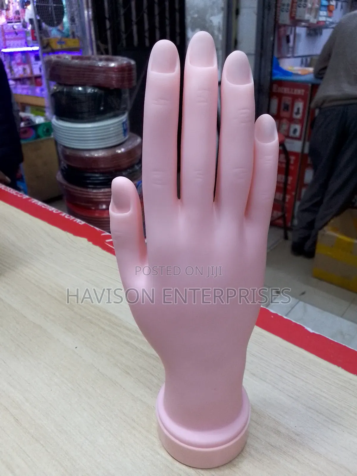 Small Nails Training Dummy