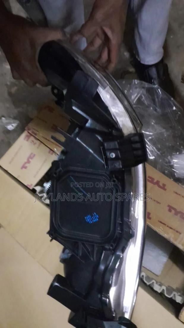 Corolla ZRE Headlamp Non Xenon (Without Socket Adjuster) - thumbnail 3