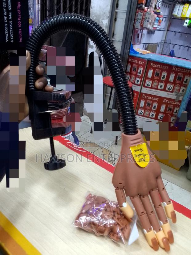 Gel/Nail Training Dummy With Stand/Holder