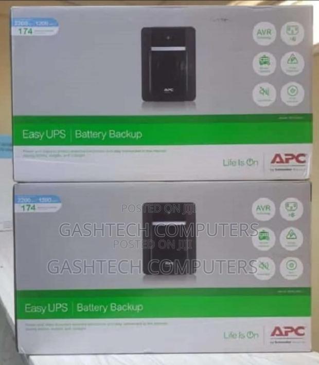 Apc Easy Ups 2200va 230v Avr Iec Sockets Bvx2200li - main view